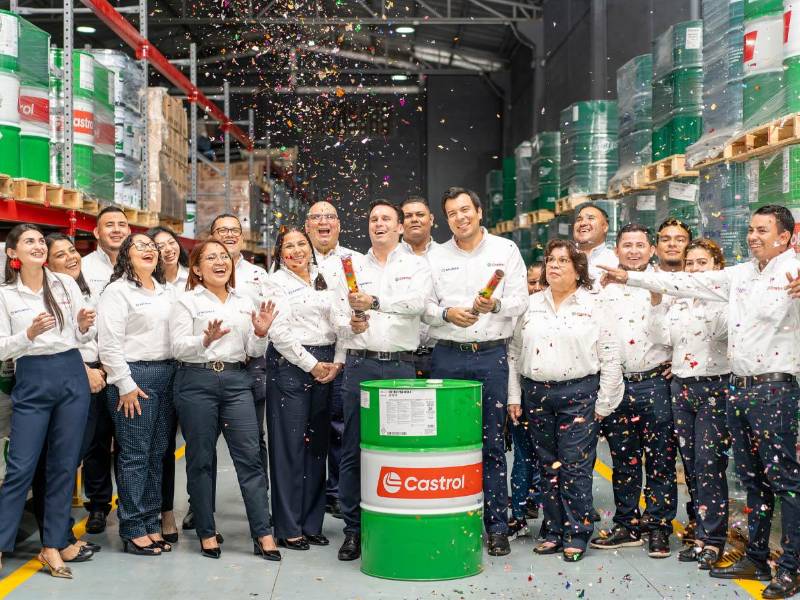 Los gerentes y líderes celebraron este importante logro de BALRESA.