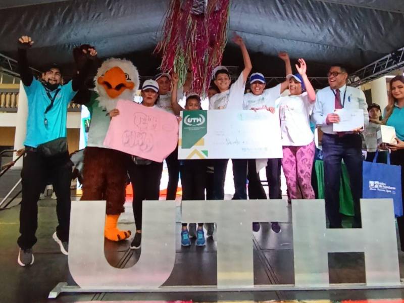 El team Carlo agradeció a UTH por apoyar la educación e impulsar iniciativas como esta.