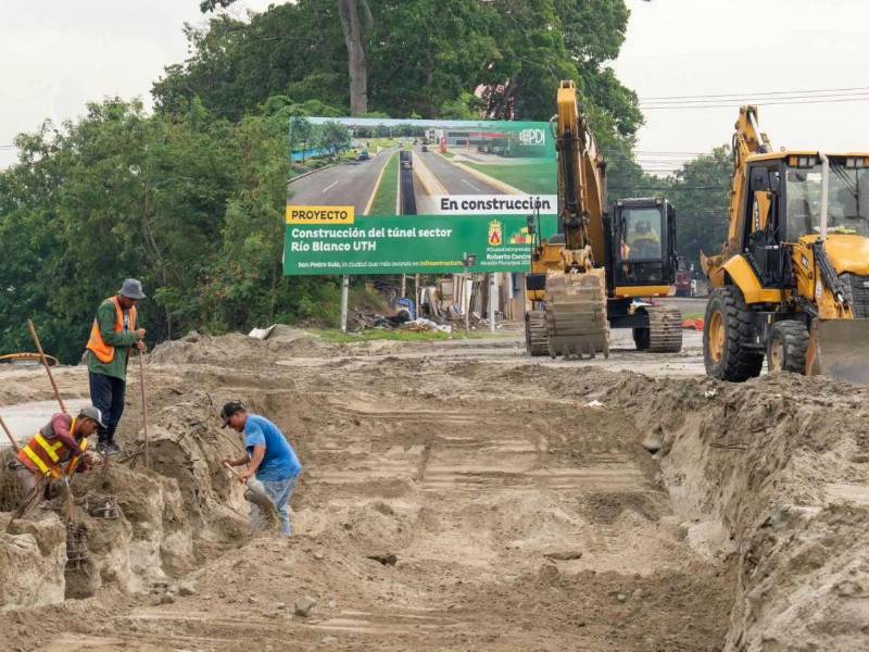 El clima errático ha contribuido a que los trabajos de construcción lleven buen avance, admiten constructores.