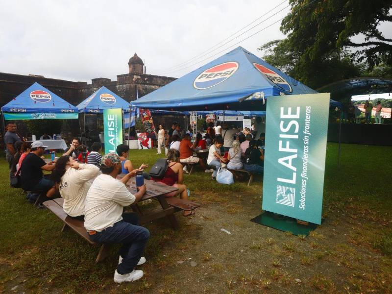 Manatí Fest generó un espacio para promover el talento, los emprendimientos y la gastronomía local.