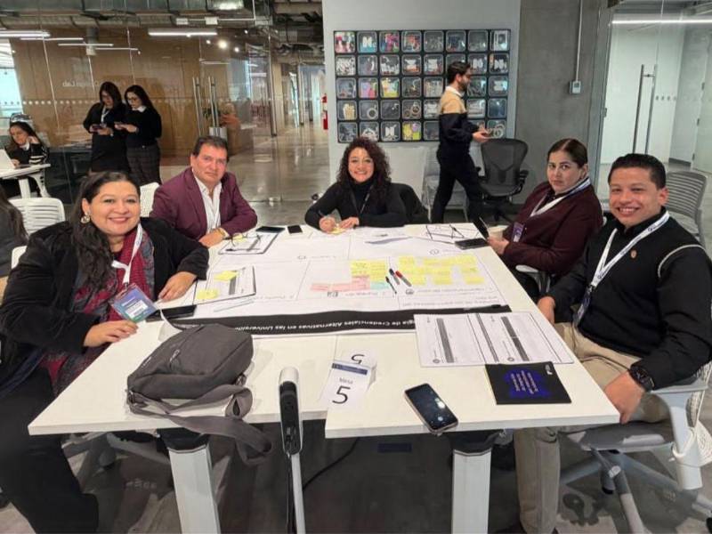 Espacios de diálogo y colaboración marcaron la participación de UTH Florida University en la IFE Conference 2026.