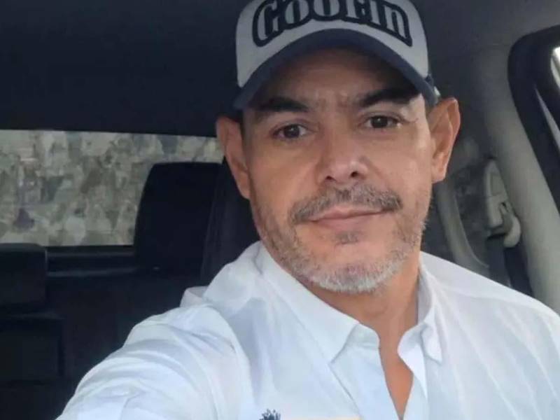 Las cámaras de seguridad del centro comercial y los testimonios de las personas que se encontraban en el lugar son las principales evidencias que analiza el Ministerio Público para identificar a los responsables del asesinato del empresario Milton Omar Rápalo Suazo, ocurrido el lunes en San Pedro Sula.