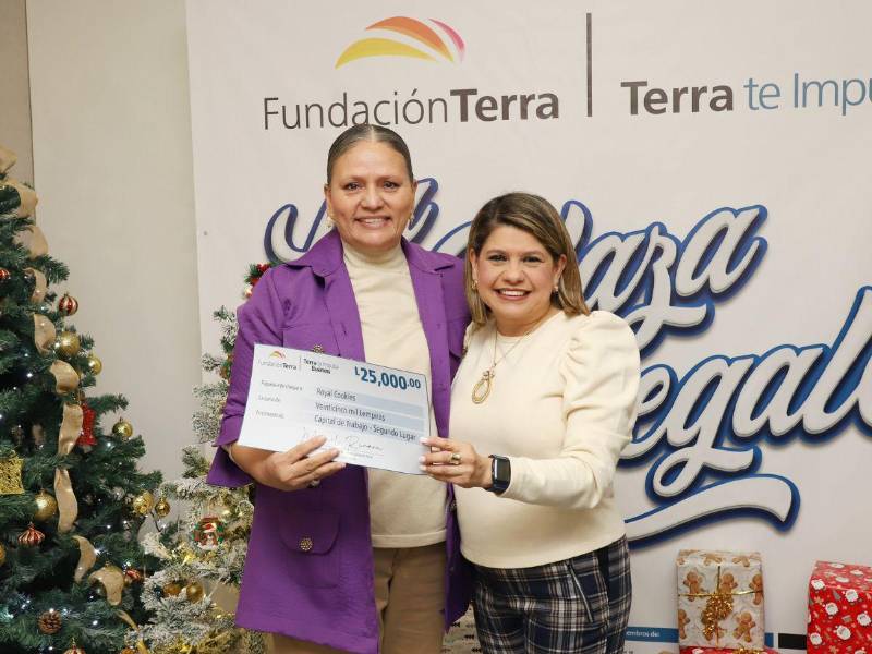 El emprendimiento Royal Cookies recibió 25,000 lempiras como apoyo financiero entregado por Fundación Terra.