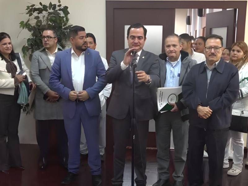 La Comisión de Salud del Congreso Nacional.