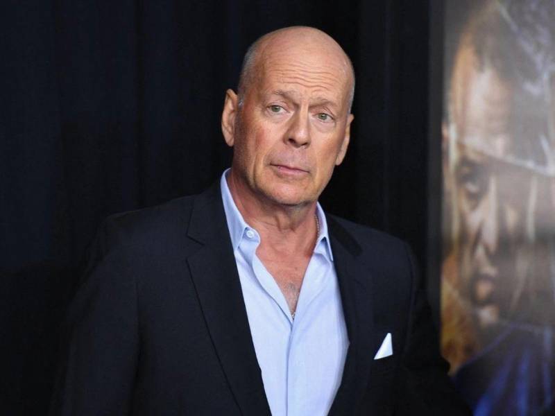 La salud de Bruce Willis se ha convertido en uno de los temas más sensibles de Hollywood desde febrero de 2023, cuando su familia confirmó que el actor fue diagnosticado con una difícil enfermedad.