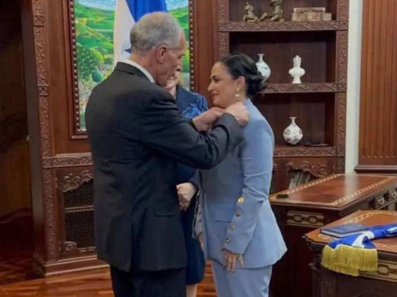 Nombran a la abogada Fátima Juárez como directora de la Secretaría en los Despachos de Redes Sociales.