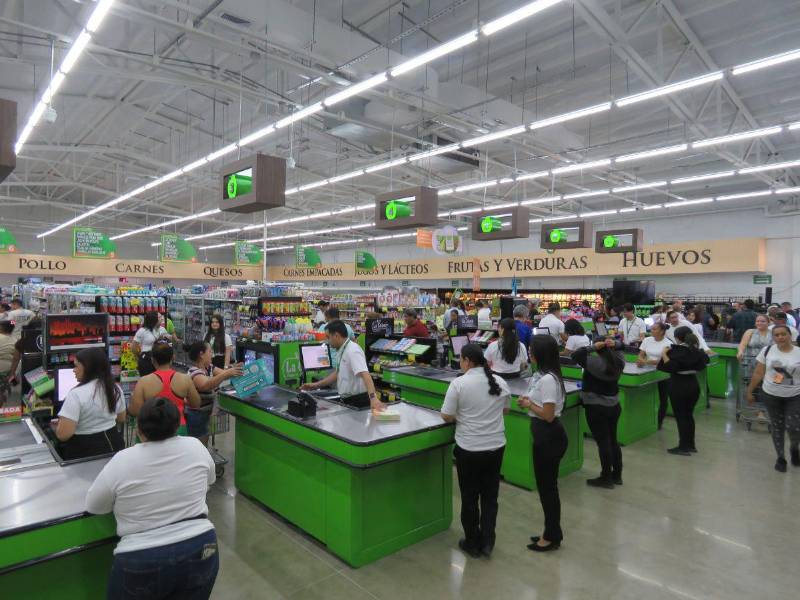 La Colonia Satélite ya tiene sus puertas abiertas para todo el público que necesite de sus productos.