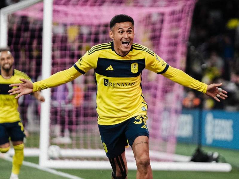 Andy Najar le da la victoria en el último minuto al Nashville en la MLS