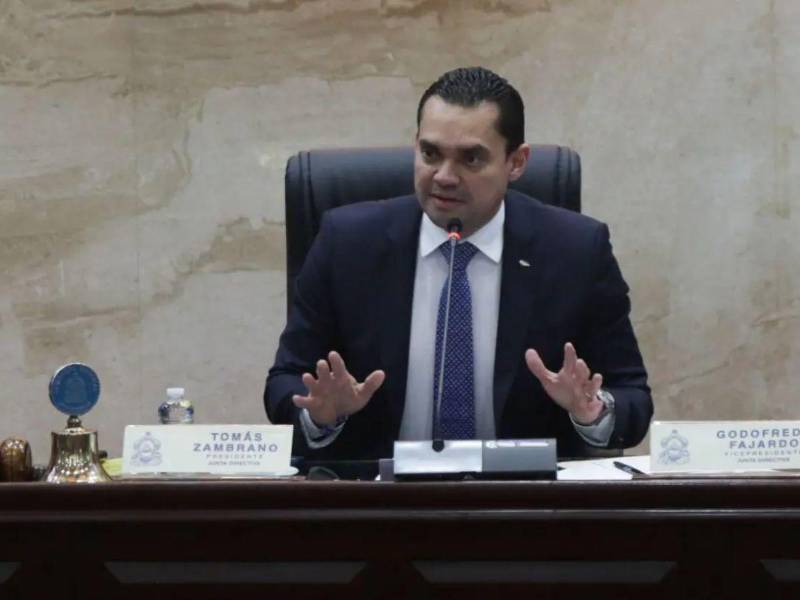 <b>Tomás Zambrano</b>, presidente del <b>Congreso Nacional.</b>