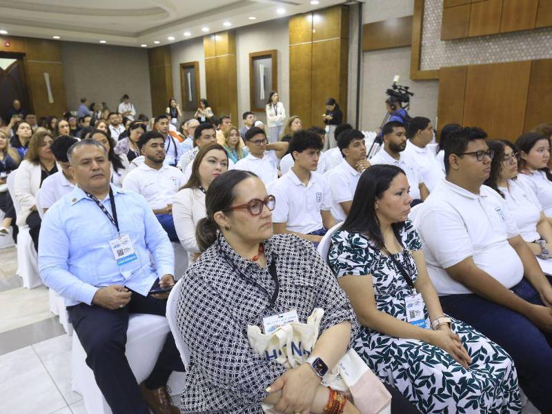 La participación en el evento de turismo a sido histórica generando grandes expectativas.