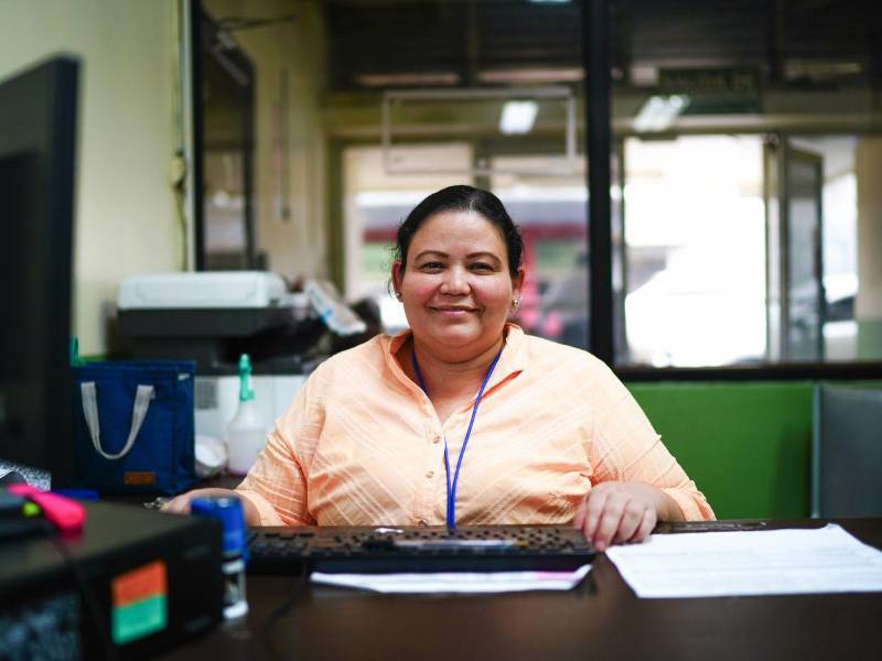 Emilia Zepeda, trabajadora social de la Liga Contra el Cáncer.