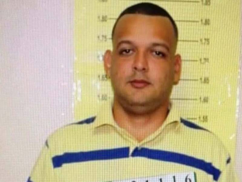 La embajada de Estados Unidos en Costa Rica felicitó este viernes a los oficiales costarricenses que participaron en la captura de Alejandro Arias Monge, alias Diablo, el narcotraficante más buscado del país y requerido por EE.UU., quien se encontraba fugado desde hacía 10 años.