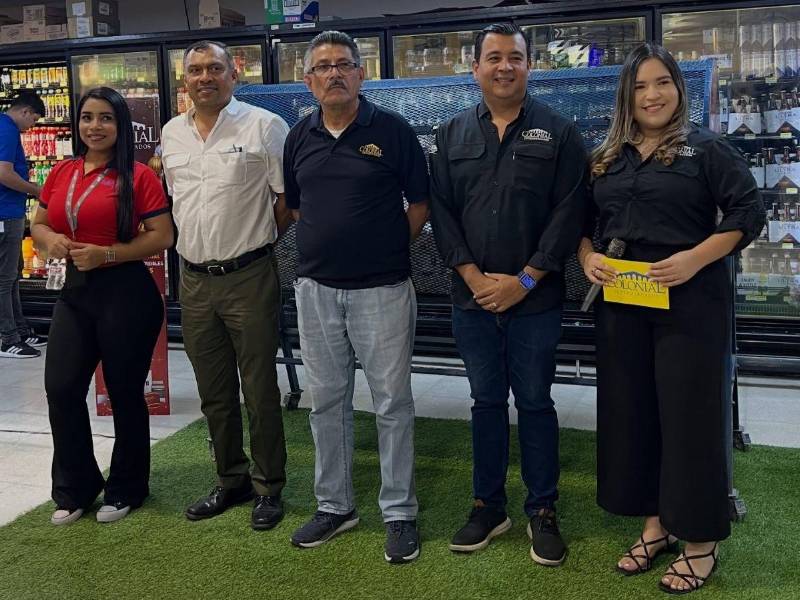 Supermercados Colonial premió la fidelidad de sus clientes con la campaña Mágica Navidad Colonial