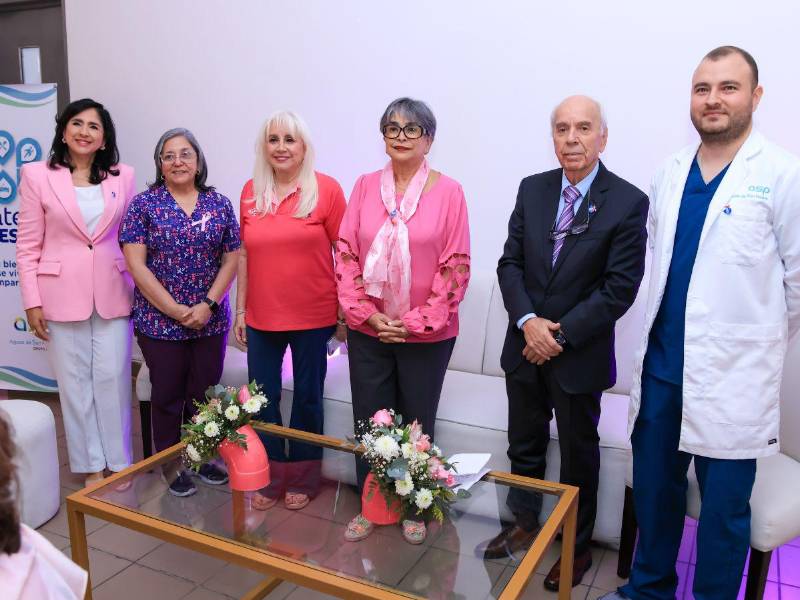 Aguas de San Pedro hizo entrega de L75,000 al programa Listones de Amor y Cepudo un ejemplar programa de apoyo a las mujeres que sufren de cancer de mama.