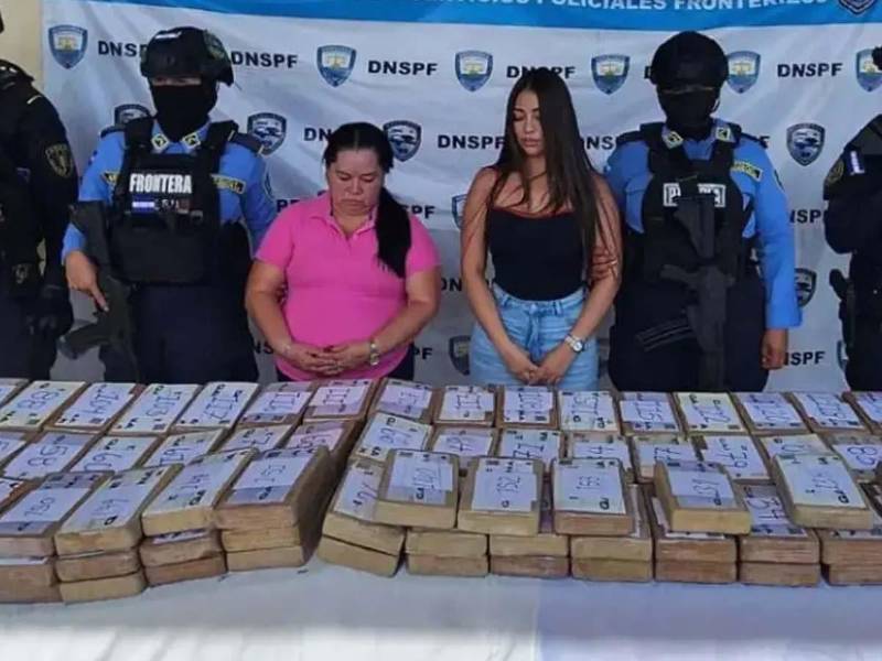 De acuerdo con el expediente judicial, ambas mujeres fueron capturadas el pasado 29 de junio de 2026 en el municipio de Namasigüe, departamento de Choluteca.