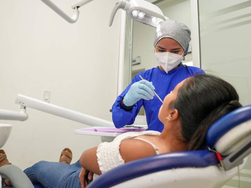 Los servicios de odontología son los que más demanda tienen en la red de salud municipal.