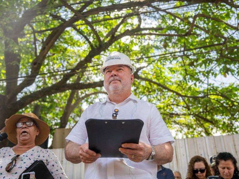 El alcalde Roberto Contreras querelló al exvicealcalde Omar Menjivar y ganó ese juicio, hoy acudirá a los tribunales como querellado.