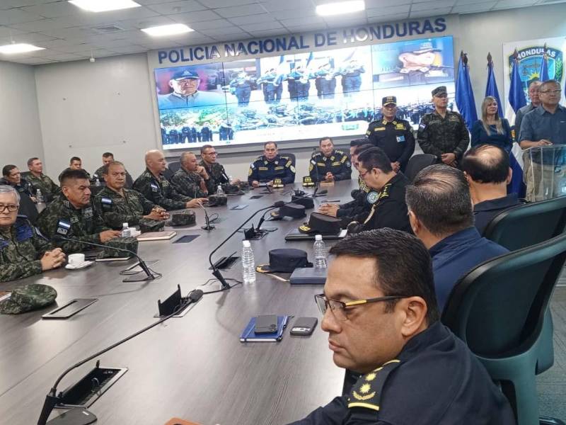 La Policía Nacional y las Fuerzas Armadas activaron un “Comando de Crisis” en Colón y Cortés para reforzar la seguridad y capturar a los responsables de hechos violentos.