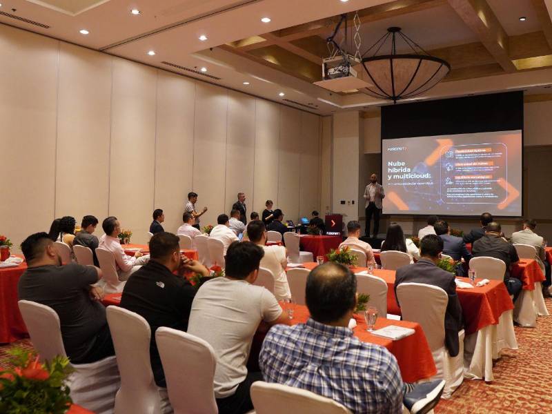 Tech Hunters 2025: un foro especializado que conectó a tomadores de decisión con las tendencias que marcarán el futuro de los negocios en Centroamérica.