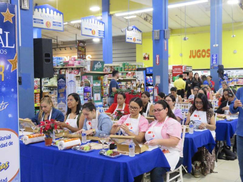Supermercados Colonial llevó a cabo una clase de charcutería, con la chef Krista Sansur
