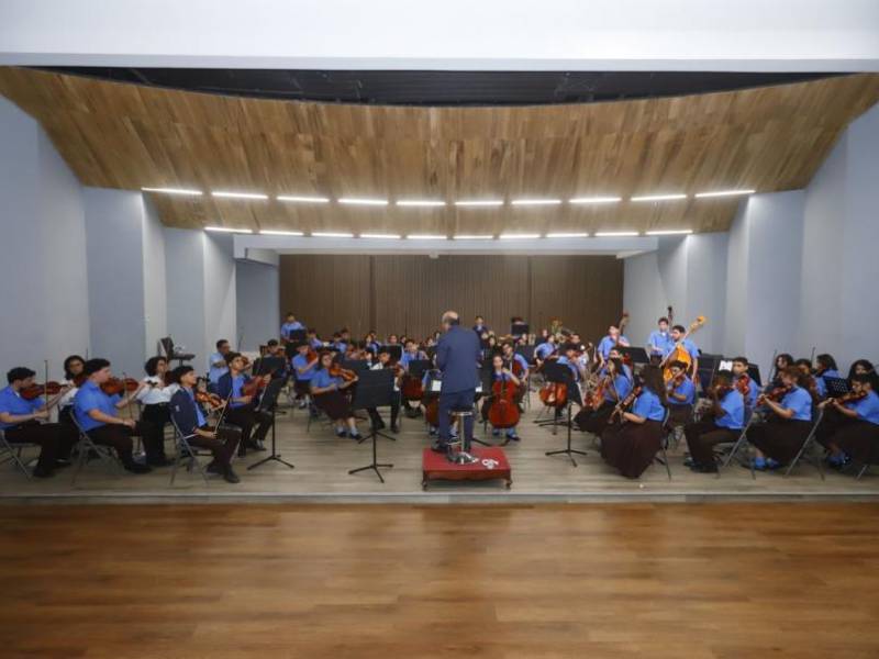 La Orquesta Sinfónica de la Victoriano López se ha preparado arduamente para deleitar a los asistentes en el concierto.
