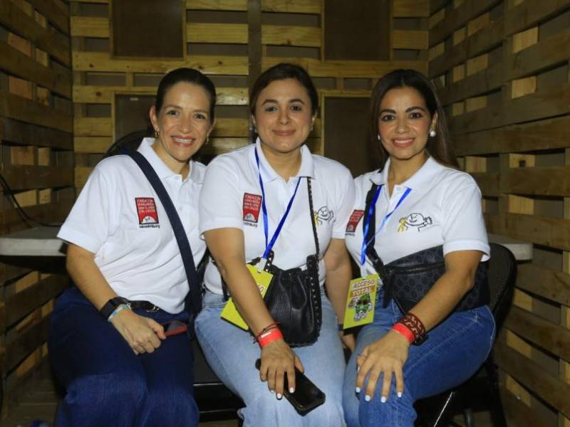 MaFer Abufele, Karla Fúnes y Andrea Quintana