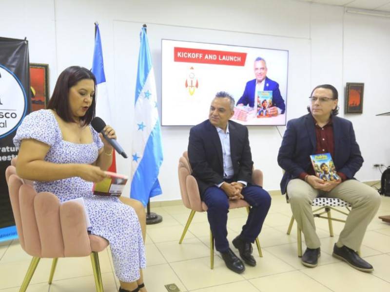 Momento del conversatorio sobre el libro “Pedro, el Emprendedor”