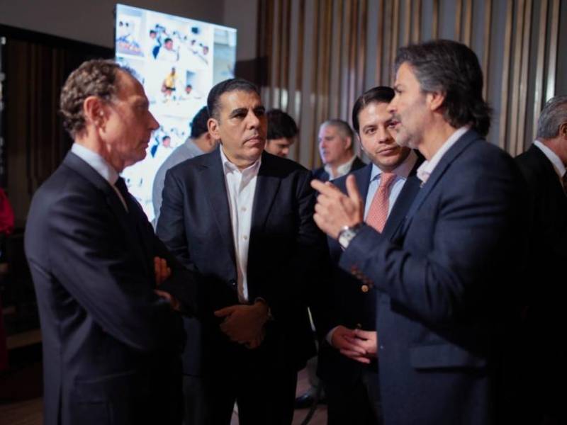 Fundación Diunsa celebró un cóctel en honor a la visita de Emilio Butragueño