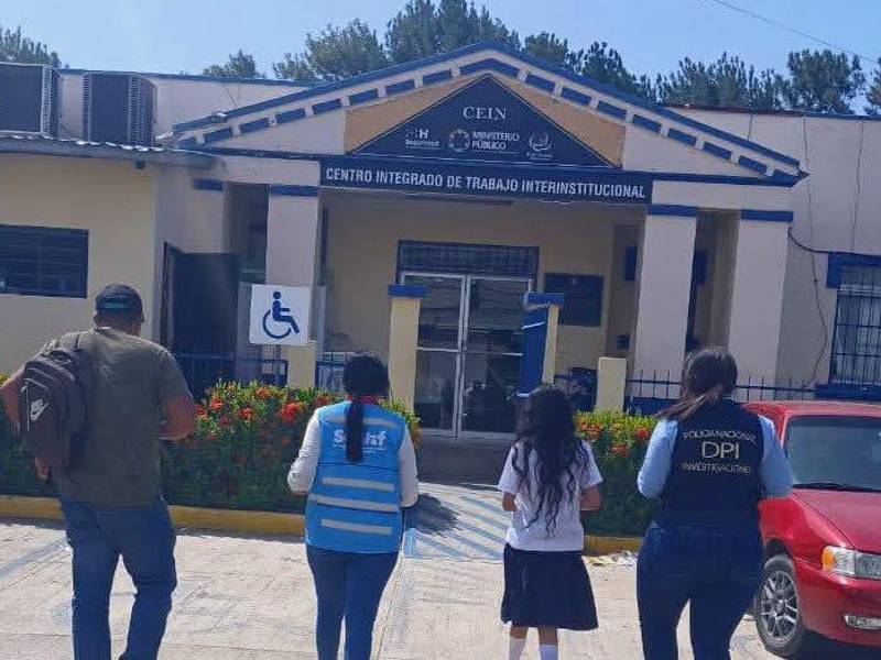 Las denuncias son recibidas por fiscales en los Centros Integrados a nivel nacional.