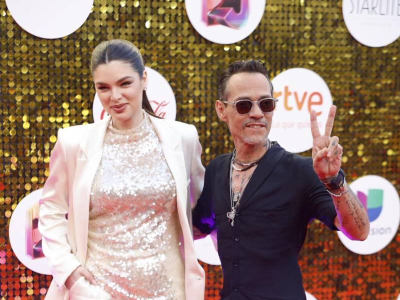 El cantante, actor y productor musical estadounidense de origen puertorriqueño Marc Anthony llegó acompañado de su pareja, la modelo paraguaya Nadia Ferreira.