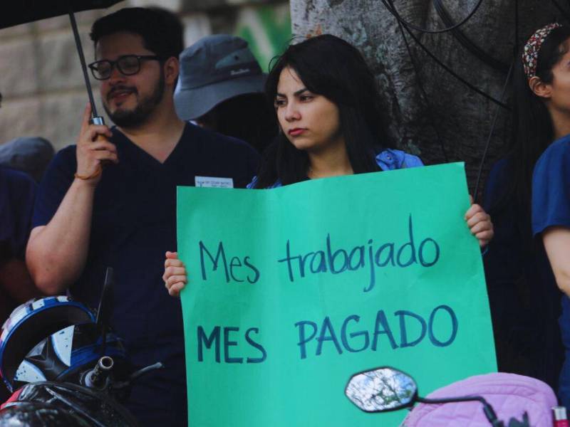 Los médicos están en asambleas informativas desde el 1 de abril.