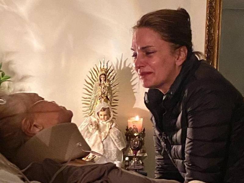 Mariana Seoane comparte esta imagen despidiendo a su madre.