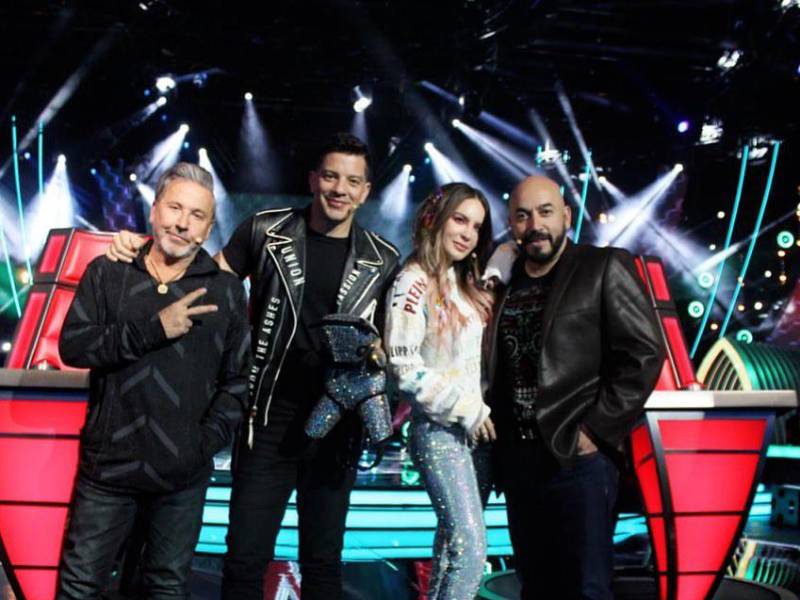 Montaner ha incursionado en televisión y cine, compartiendo experiencias con nuevas generaciones de artistas.