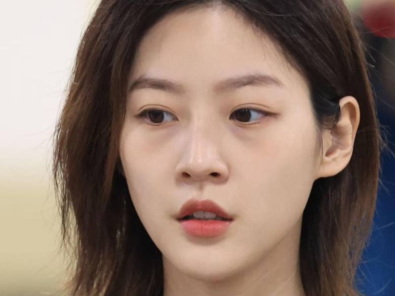 “Por favor, sálvame... Te lo ruego. Dame algo de tiempo”, le suplicó Kim Sae Ron a Kim Soo Hyun, según mensaje filtrado.