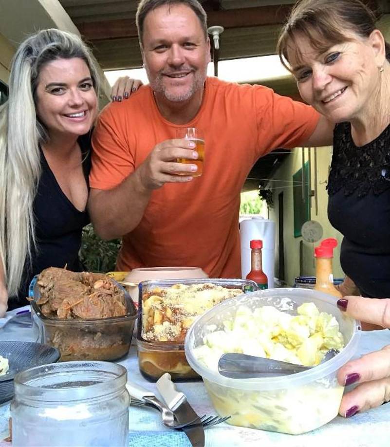 Compartió de manera transparente sus rutinas de ejercicio, hábitos alimenticios y su dedicación en su viaje hacia una figura más saludable. 