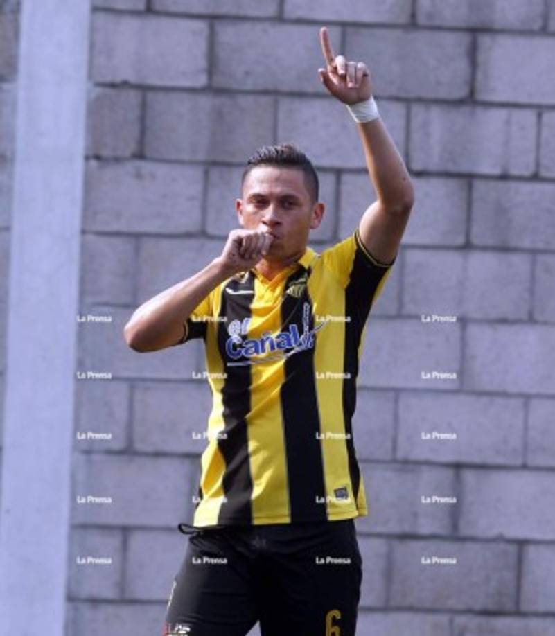 Los repechajes se inauguraron con el gol de Jairo Puerto que adelantó al Real España en el minuto 22.