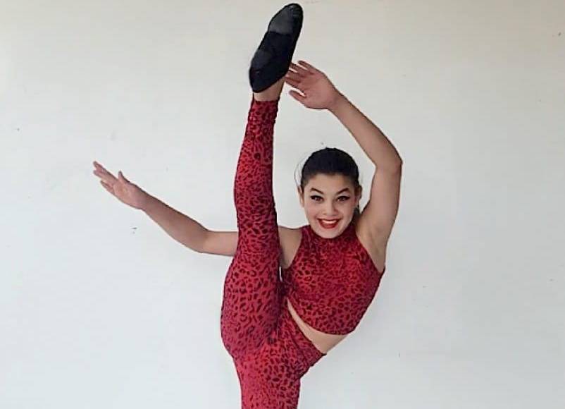 Mariana Lara desde su niñez ha triunfado, fue la primera Mini Miss Honduras en el año 2016/2017. Ha ganado importantes premios en el rubro de la danza.