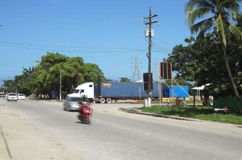 Hondureña deportada por ICE clama porque le devuelvan a sus hijos