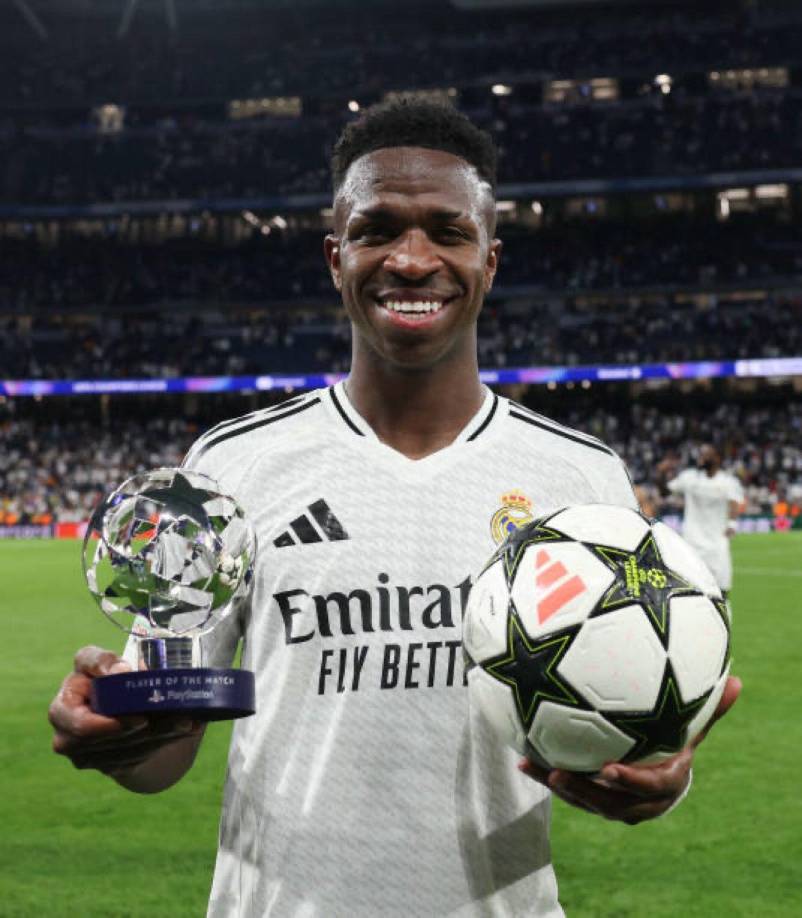 Tras su triplete, Vinicius fue reconocido como el jugador MVP del partido, y no es para menos. 