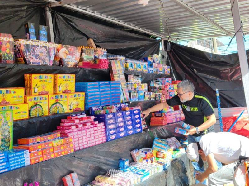 Para garantizar una celebración sin tragedias, el gremio de vendedores ha establecido protocolos estrictos.