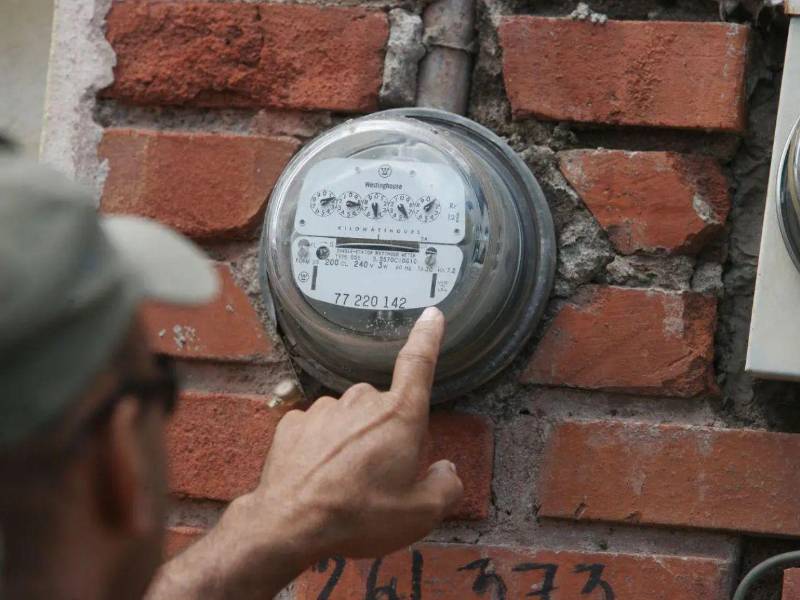 Imagen de referencia de un contador instalado en una vivienda.