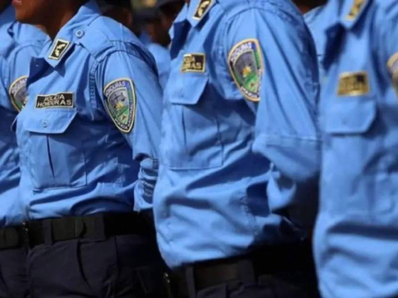 Video de referencia de una Policia Nacional.