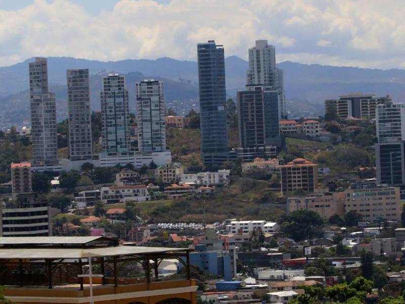 La iniciativa contempla bonos municipales por hasta 500 millones de dólares para proyectos de agua potable, infraestructura vial y gestión de riesgos en la capital.