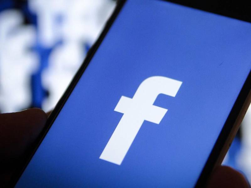 Hasta el momento, Meta, empresa propietaria de Facebook, no ha emitido un pronunciamiento oficial detallando las causas específicas de la caída.