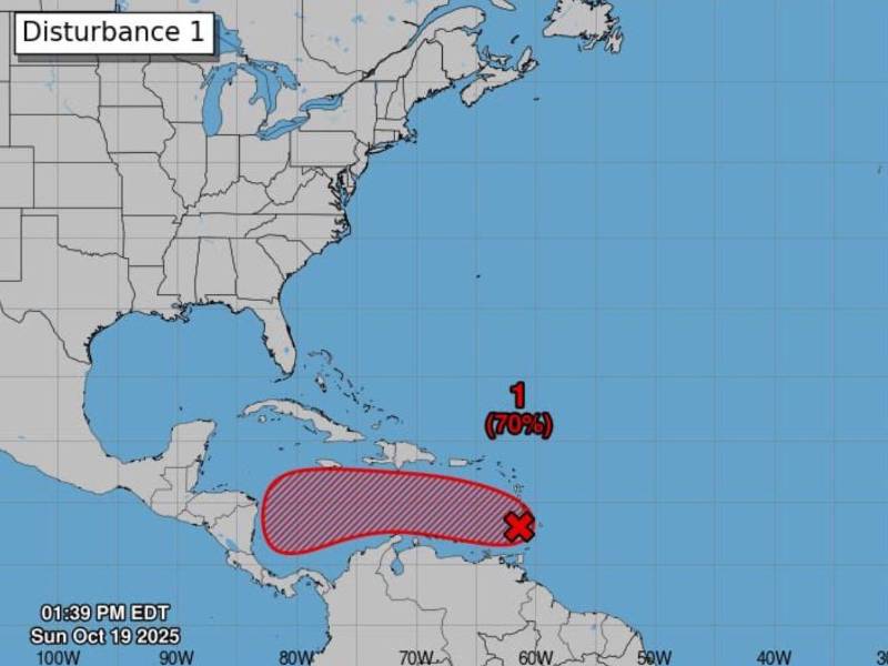 Localización de la onda tropical que se desplaza a 25 km/h por el mar Caribe.