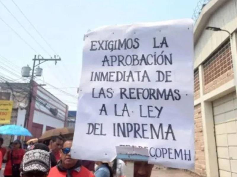 Los maestros planean realizar este miércoles un plantón en los bajos del Congreso Nacional para exigir la aprobación de las reformas al Inprema.