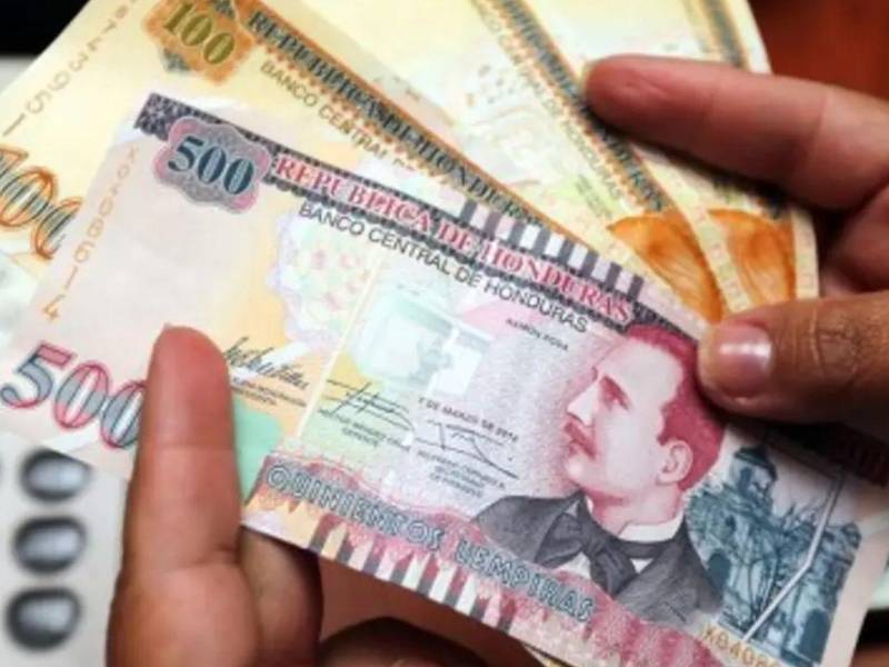 A diciembre de 2025, el saldo de la deuda pública interna ascendió a 228,718.2 millones de lempiras, equivalente a 21.6% del Producto Interno Bruto (PIB).