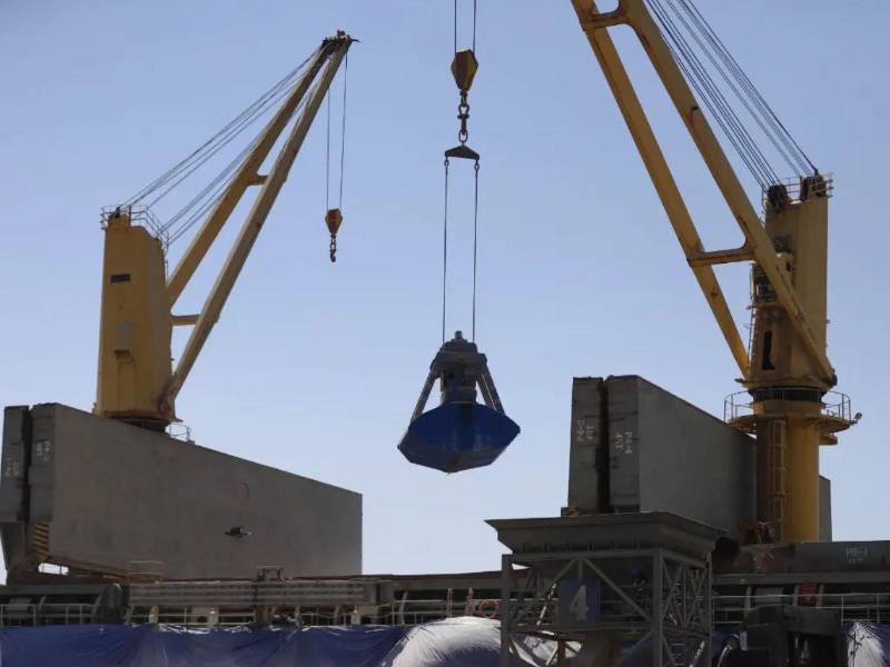 El proyecto forma parte del plan de modernización portuaria que busca fortalecer la competitividad de Honduras y facilitar el comercio internacional.