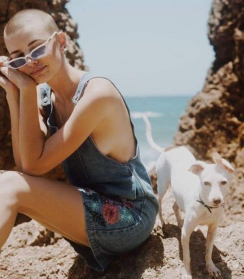 “Este video significa mucho para mí, no porque salgo en él sino porque estoy viendo como un artista tan grande está creando tanta diversidad y enseñándonos que todos somos igual, todos somos valemos oro y todos somos caro”,escribió en sus redes la joven originaria de Puerto Rico.<br/>