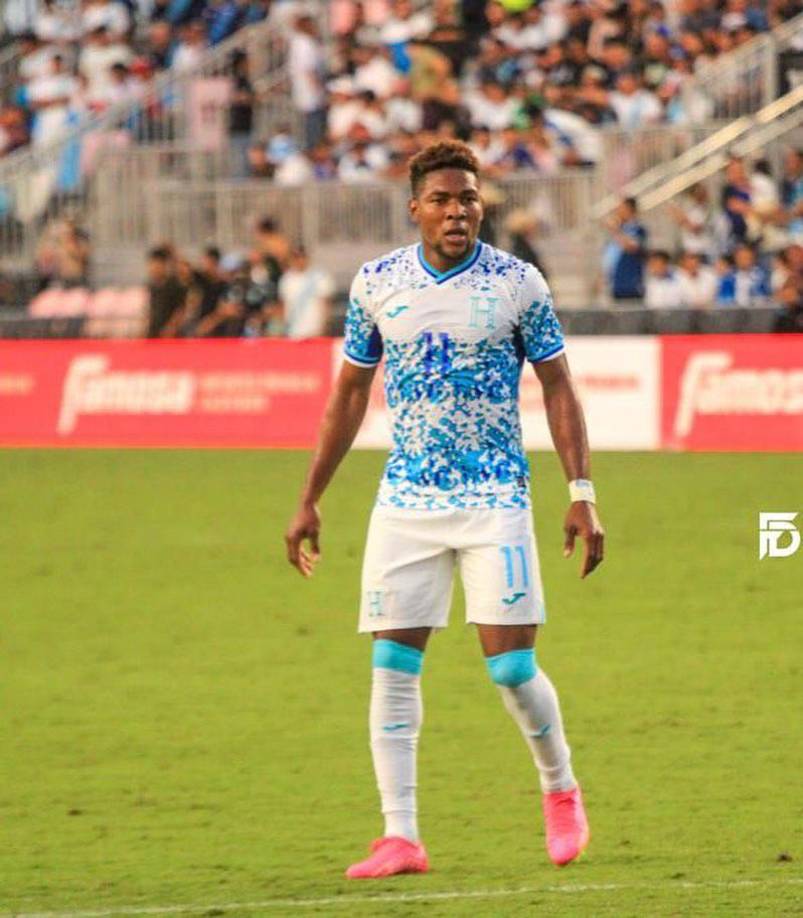 Yeison Mejía vuelve a la Bicolor. Cuando llegó Rueda fue tomado en cuenta, pero se lesionó y le costó recuperar su mejor versión.